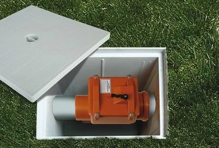 PVC Pissu Atıksu Çekvalfi 150 mm Kilitli 1 PVC Pissu Atıksu Çekvalfi 150 mm Kilitli