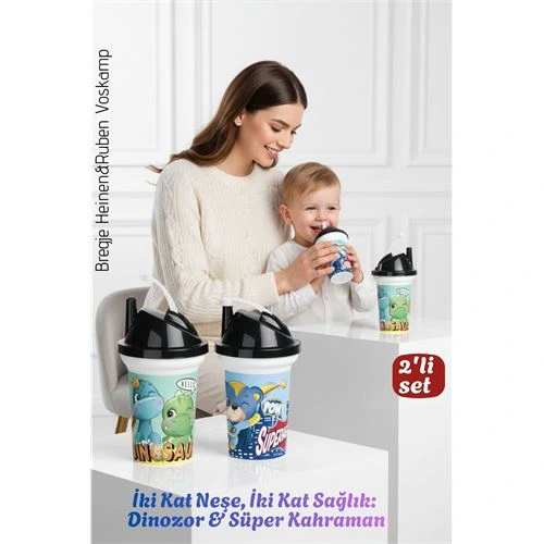 Çocuk Pipetli Bardak Seti 2'li Dinozor & Süper Kahraman İkili Eğlenceli Kapaklı Suluk Matara 300 ml 722550