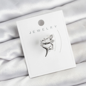 Gümüş Renk Pirinç Diken Model Kıkırdak Earcuff Küpe