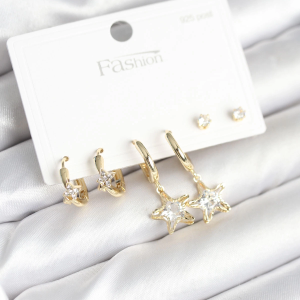 Pirinç Gold Renk Yıldız Model 925 Gümüş Çivili Kadın Küpe Seti