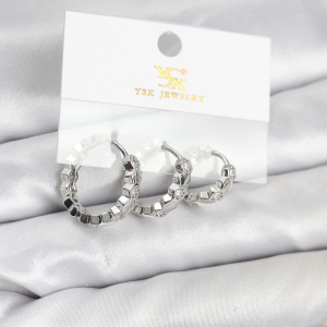 Pirinç Gümüş Renk Zirkon Taşlı Petek Halka Model YSX Trio Küpe Seti