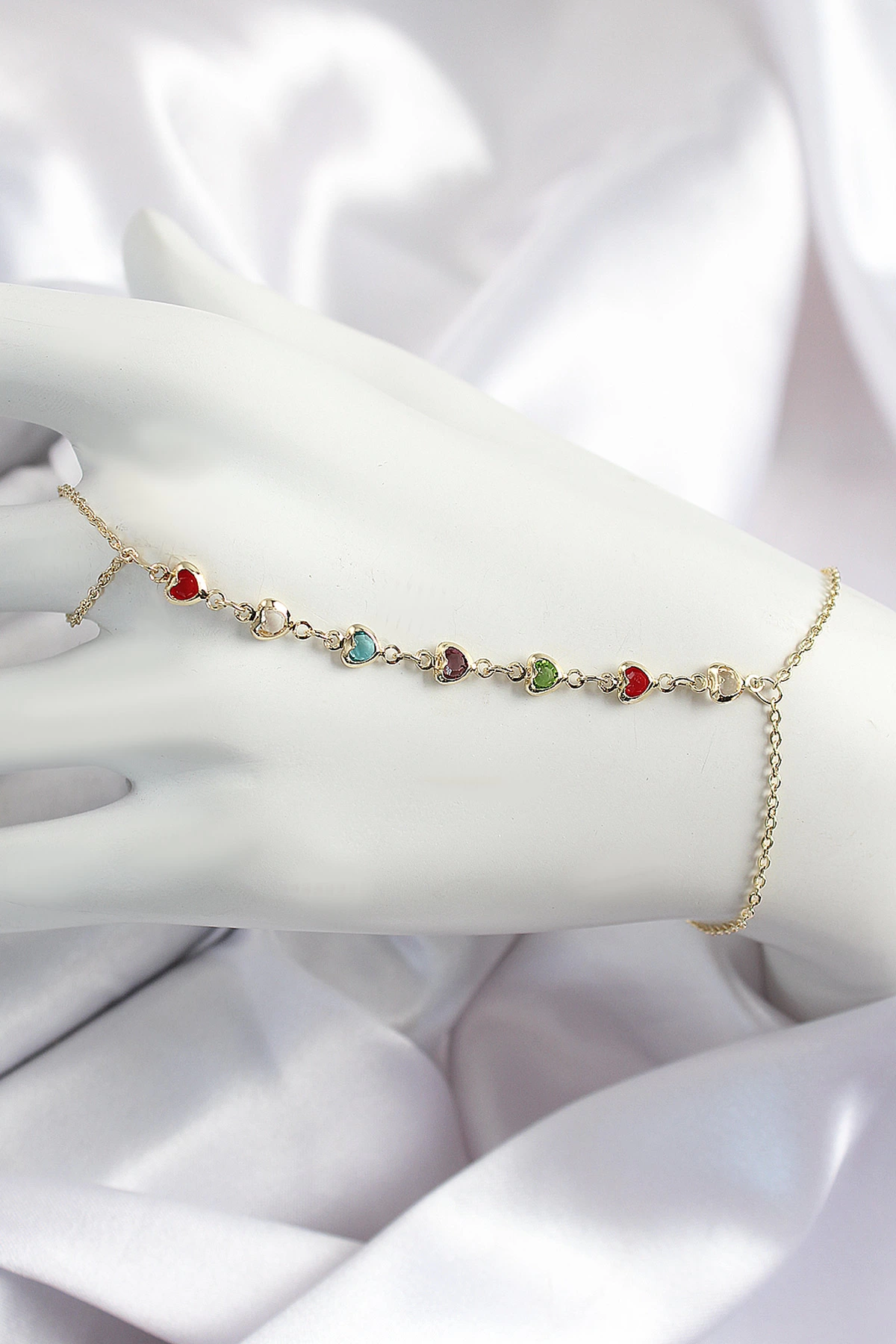 Pirinç Renkli Kalpli Zirkon Taşlı Y Model Gold Renk Kadın Şahmeran