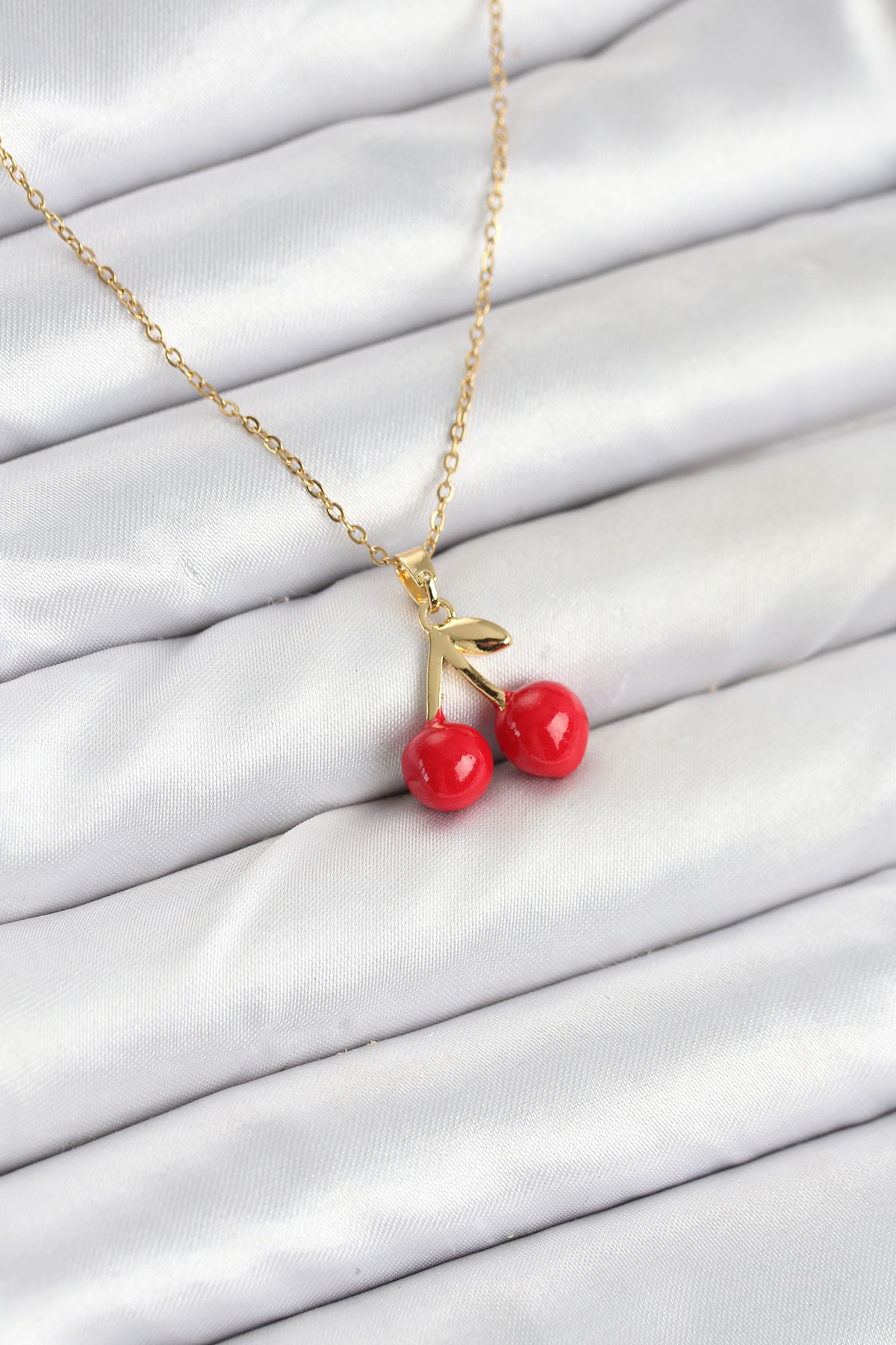 316L Çelik Zincir Gold Renk Kiraz Model Kadın Kolye 5886 1 316L Çelik Zincir Gold Renk Kiraz Model Kadın Kolye 5886