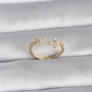 Pirinç Gold Renk Zirkon Taşlı Kelebek Model Kadın Yüzük 5886