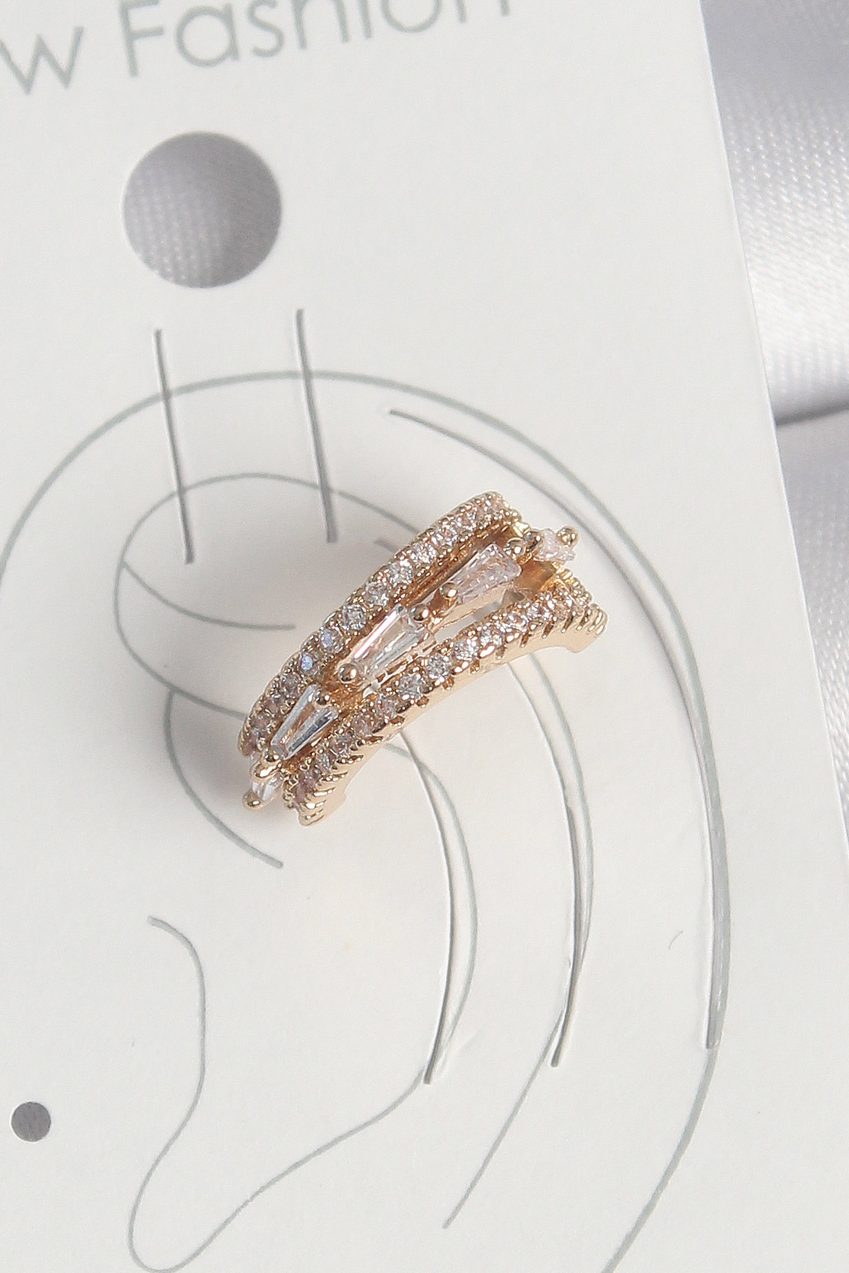 Pirinç Zirkon Taşlı Oval Model Gold Renk Kadın Bileklik 5886