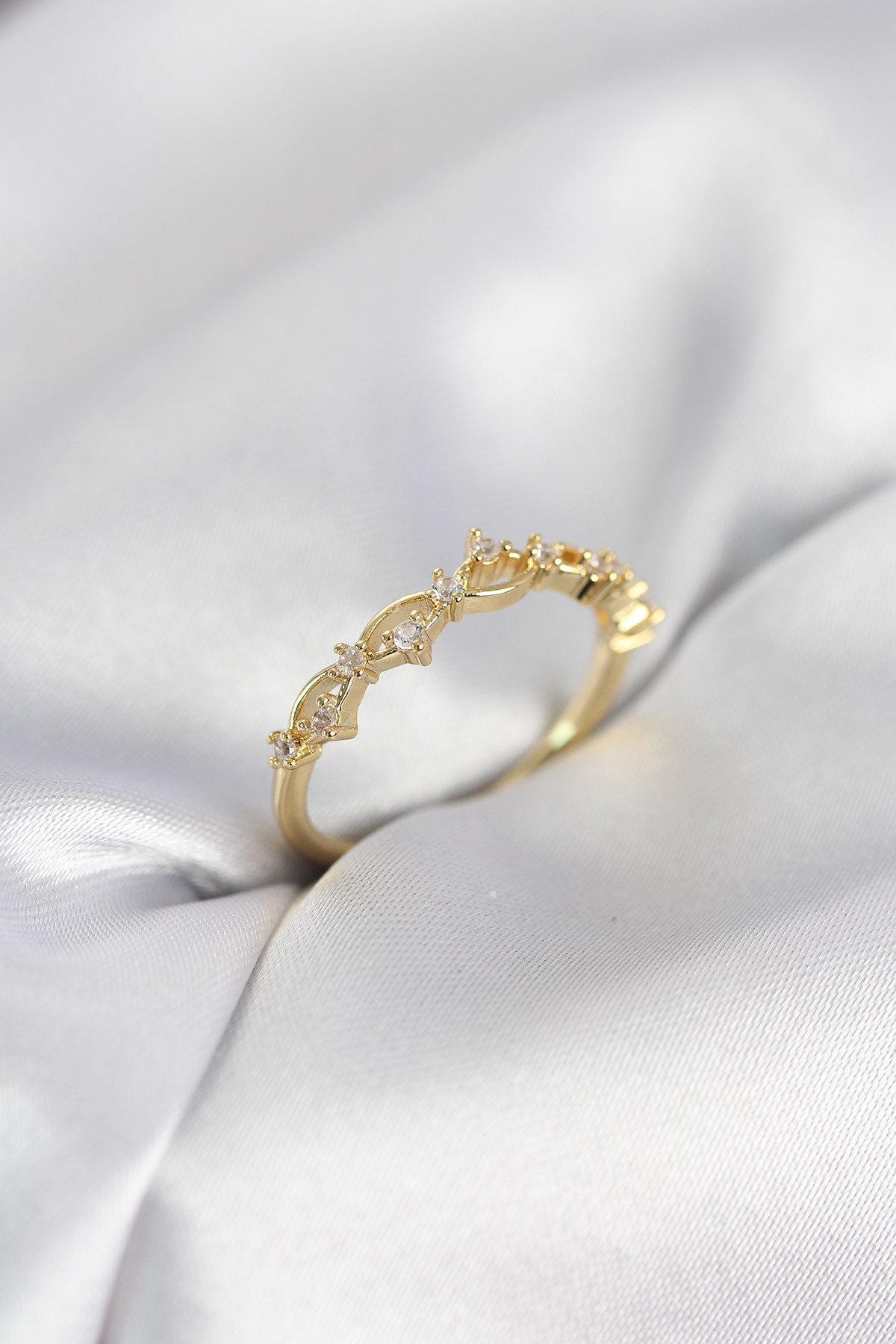 Zirkon Taşlı Pirinç Gold Renk Kadın Yüzük 5886 1 Zirkon Taşlı Pirinç Gold Renk Kadın Yüzük 5886