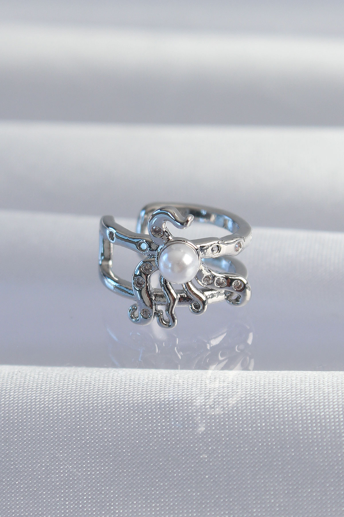 Pirinç Zirkon Taşlı Yıldız Model Gümüş Renk Charm Bileklik 5886
