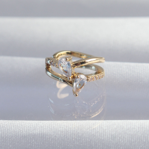Pirinç Gold Renk Zirkon Taşlı Damla Earcuff Küpe 5886