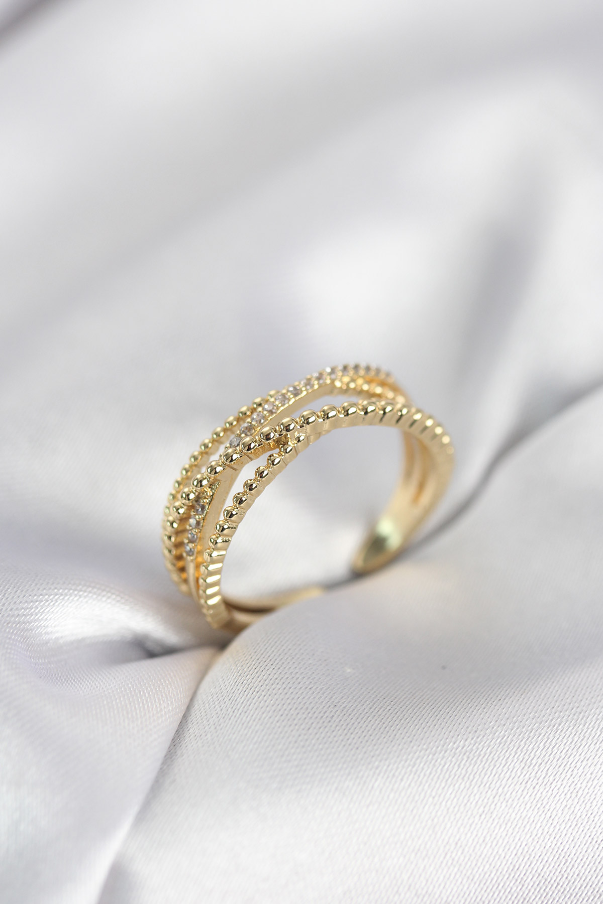 Gold Renk Zirkon Taşlı Tek Taş Model Kadın Yüzük 5886 1 Gold Renk Zirkon Taşlı Tek Taş Model Kadın Yüzük 5886