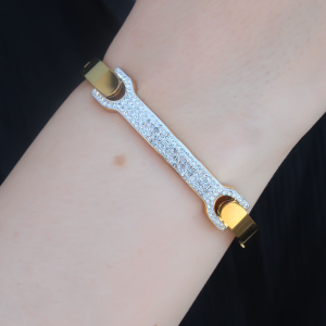 316L Çelik Gold Renk Zirkon Taşlı Kadın Kelepçe 5886