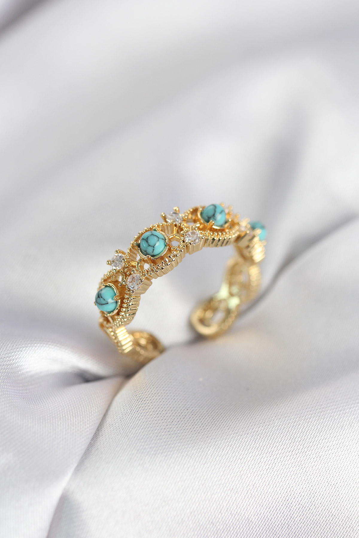 Mavi Taşlı Gold Renk Vintage Kadın Yüzük 5886 1 Mavi Taşlı Gold Renk Vintage Kadın Yüzük 5886