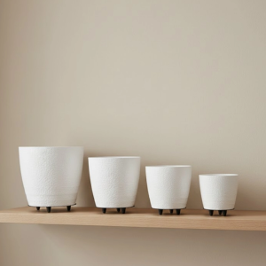 4’lü 3D Beyaz Dekoratif Vazo Seti Modern Ayaklı Şık Saksı Takımı