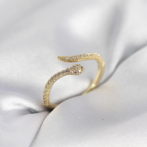 Gold Renk Yılan Model Zirkon Taşlı Kadın Yüzük