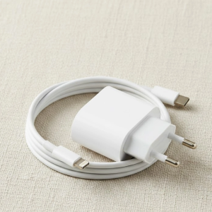 iPhone 14 13 12 11 SE XR XS Max Uyumlu 20W Şarj Cihazı Seti