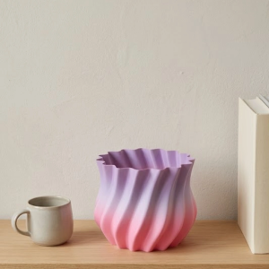 Pembe Lila Degrade Kıvrımlı 3D Vazo Estetik Ev Ofis Dekoru