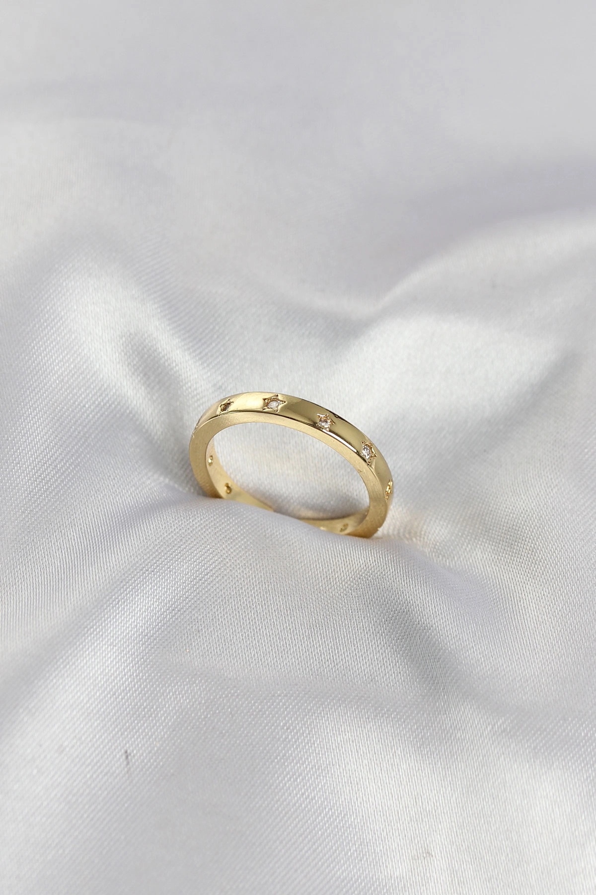 Pirinç Gold Renk Yıldız Detaylı Alyans Model Kadın Yüzük 1 Pirinç Gold Renk Yıldız Detaylı Alyans Model Kadın Yüzük