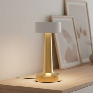Modern Altın Gövdeli LED Masa Lambası 3 Işık Modlu