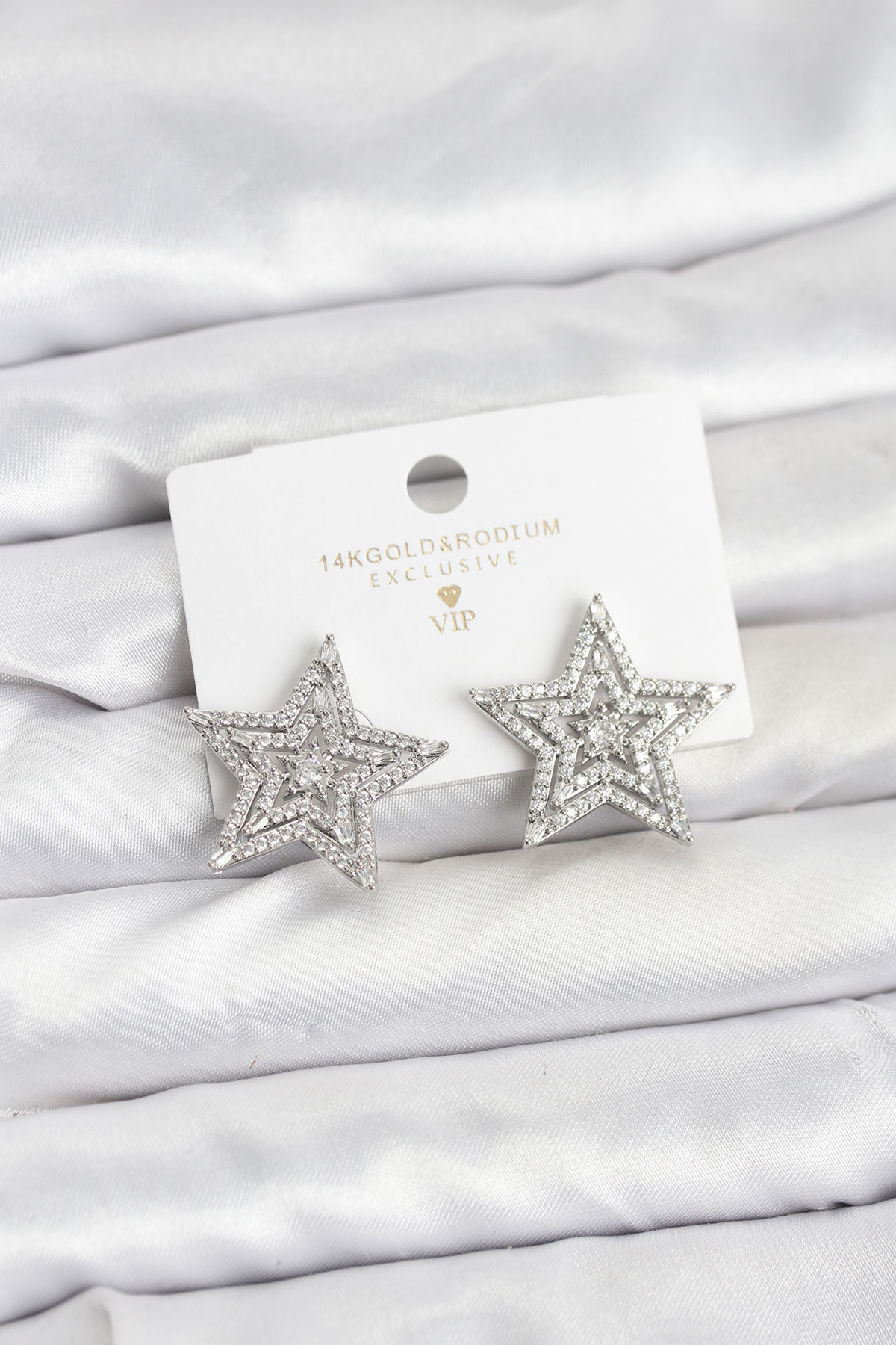 Pirinç Gümüş Renk Yıldız Model Zincir Bağlantılı Ear Cuff Küpe Seti 5886 1 Pirinç Gümüş Renk Yıldız Model Zincir Bağlantılı Ear Cuff Küpe Seti 5886
