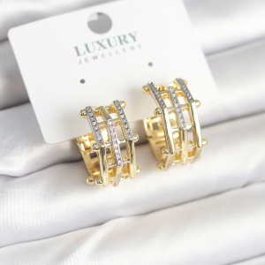 Pirinç Gold Renk Geometrik Vintage Kadın Küpe 5886