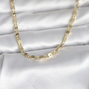 Pirinç Gold Gümüş Renkli Oval Çoklu Görünümlü Küpe 5886