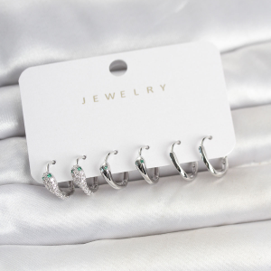 Pirinç Gold Renk İncili Ahtapot Earcuff Küpe 5886