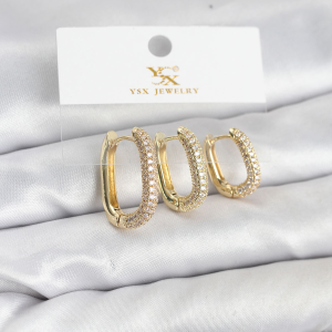Pirinç Gold Renk Zirkon Taşlı Yaprak Model Kadın Küpe 5886