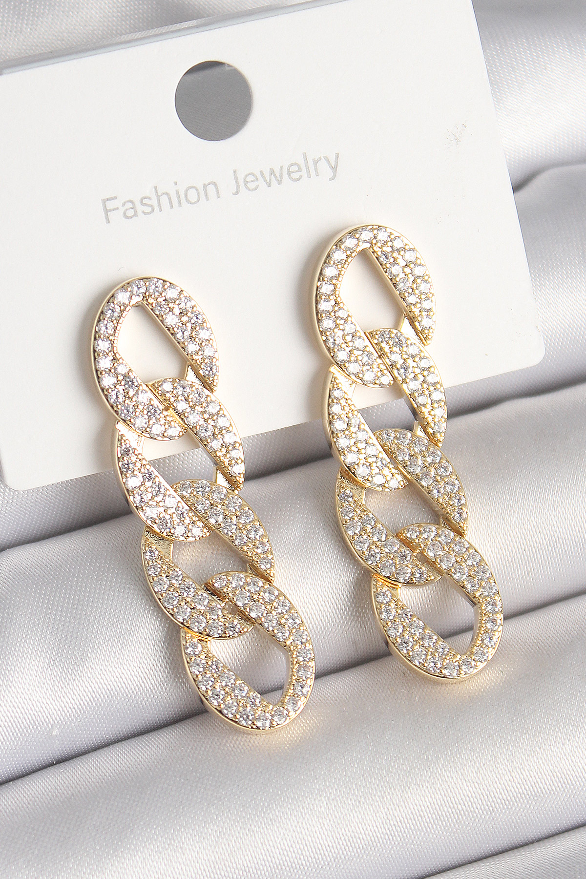 Pirinç Gold Renk Zirkon Taşlı Çengelli İğne Model Kadın Küpe 5886 1 Pirinç Gold Renk Zirkon Taşlı Çengelli İğne Model Kadın Küpe 5886