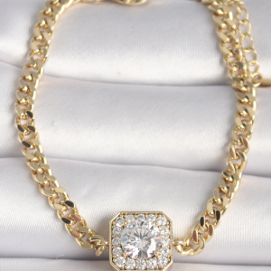 Vintage Model Yeşil Gold Renk Pirinç Kadın Küpe 5886
