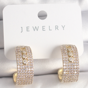 Pirinç Kelebek Model Gold Renk Çocuk Küpe 5886