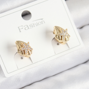 Haydiburaya 101 Pirinç Zirkon Taşlı Yıldız Model Gold Renk Çocuk Küpe 5886