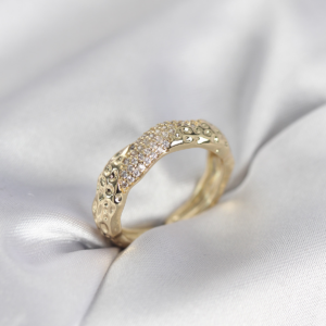 Zirkon Taşlı Puntalı Gold Renk Kadın Yüzük 5886