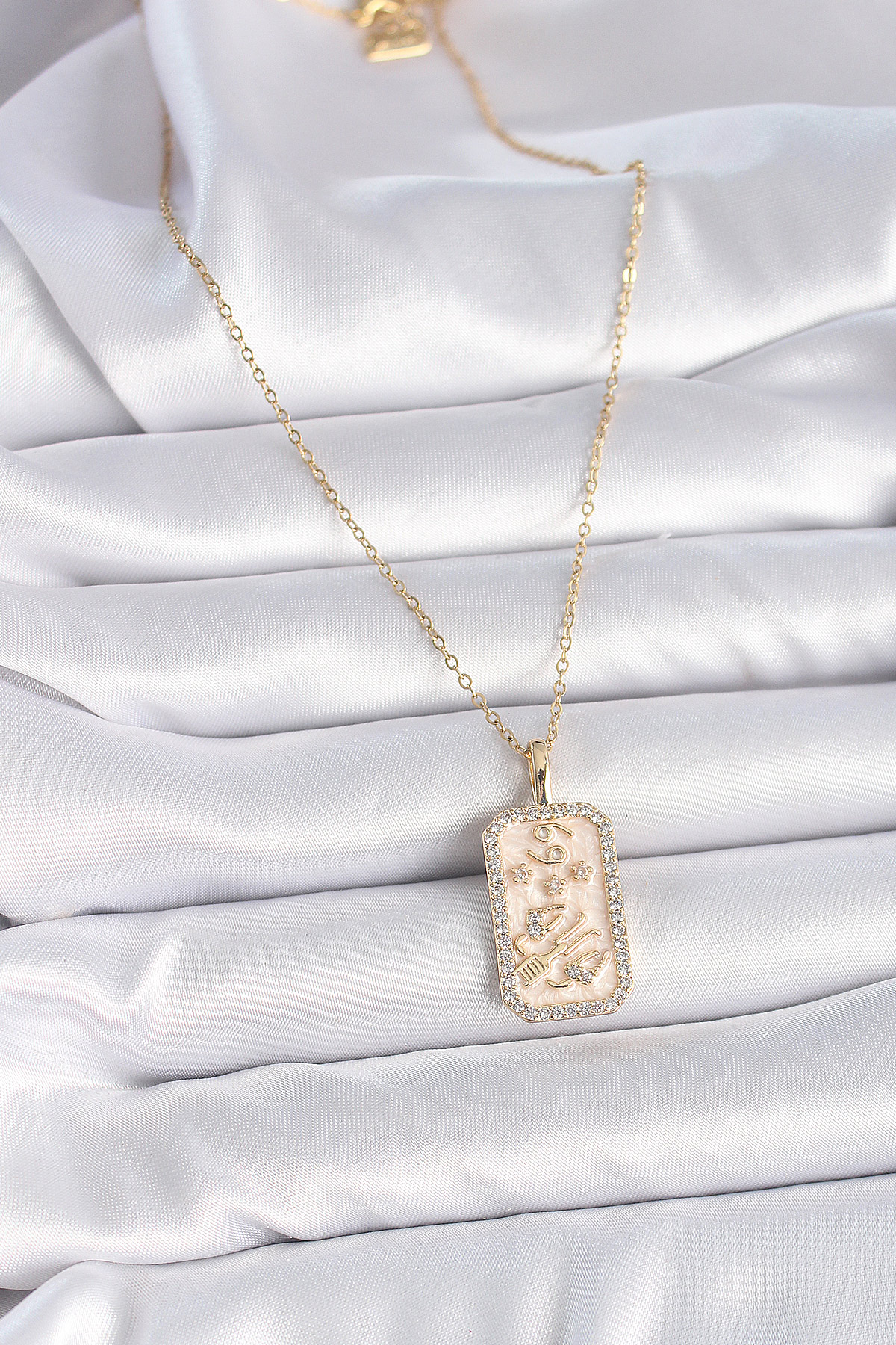 316L Çelik Gold Renk Zincir Yengeç Burcu Zirkon Taşlı Kadın Kolye 5886 2 316L Çelik Gold Renk Zincir Yengeç Burcu Zirkon Taşlı Kadın Kolye 5886 - Görsel 2