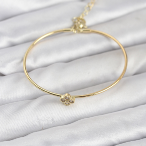Zirkon Taşlı Yonca Model Gold Renk Kadın Bileklik 5886