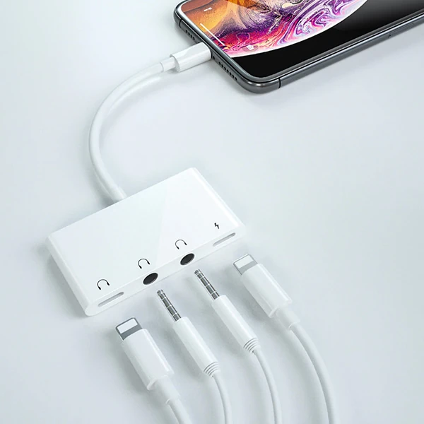 ALLY İPhone 14-13-12-11 4in1 Otg Ses Adaptörü Çift DC 3.5MM Jack 3 ALLY İPhone 14-13-12-11 4in1 Otg Ses Adaptörü Çift DC 3.5MM Jack - Görsel 3