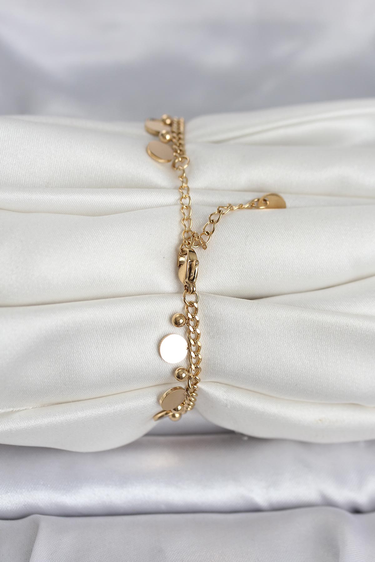 316L Çelik Gold Renk Pullu Model Kadın Bileklik 5886 2 316L Çelik Gold Renk Pullu Model Kadın Bileklik 5886 - Görsel 2