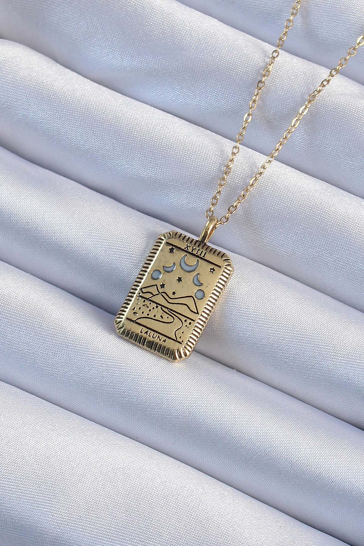 316L Çelik Zincir Eskitme Altın Renk Ay Figürlü Tarot Kolye 5886 1 316L Çelik Zincir Eskitme Altın Renk Ay Figürlü Tarot Kolye 5886
