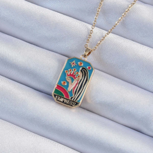 316L Çelik Zincir Altın Renk Taç ve Kız Figürlü Renkli Mineli Tarot Kolye 5886