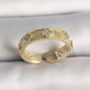 Pirinç Gold Renk Zirkon Taşlı Yonca İşlemeli Ayarlanabilir Yüzük 5886