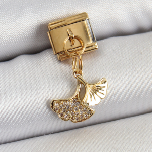 316L Çelik Sallantılı Zirkon Taşlı Balık Kuyruğu Model Gold Renk Nomination Charm 5886