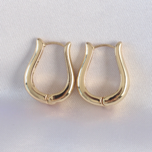 Pirinç Gold Renk İçi Boş Gül Küpe 5886
