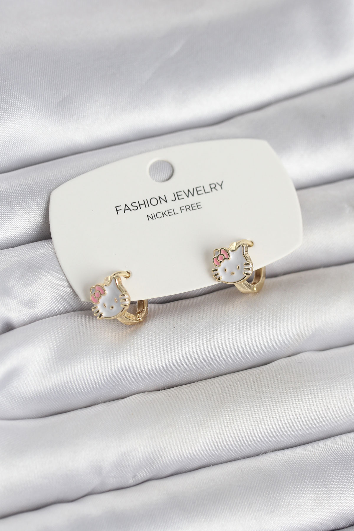 Kitty Model Gold Renk Pirinç Çocuk Küpe 5886 1 Kitty Model Gold Renk Pirinç Çocuk Küpe 5886
