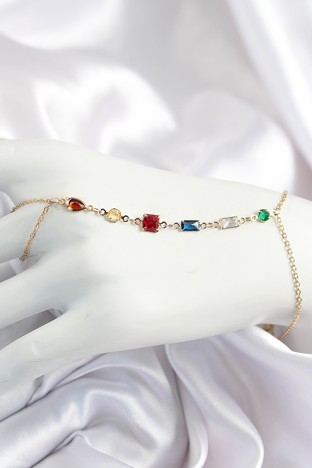 Pirinç Renkli Zirkon Taşlı Y Model Gold Renk Kadın Şahmeran 5886 1 Pirinç Renkli Zirkon Taşlı Y Model Gold Renk Kadın Şahmeran 5886