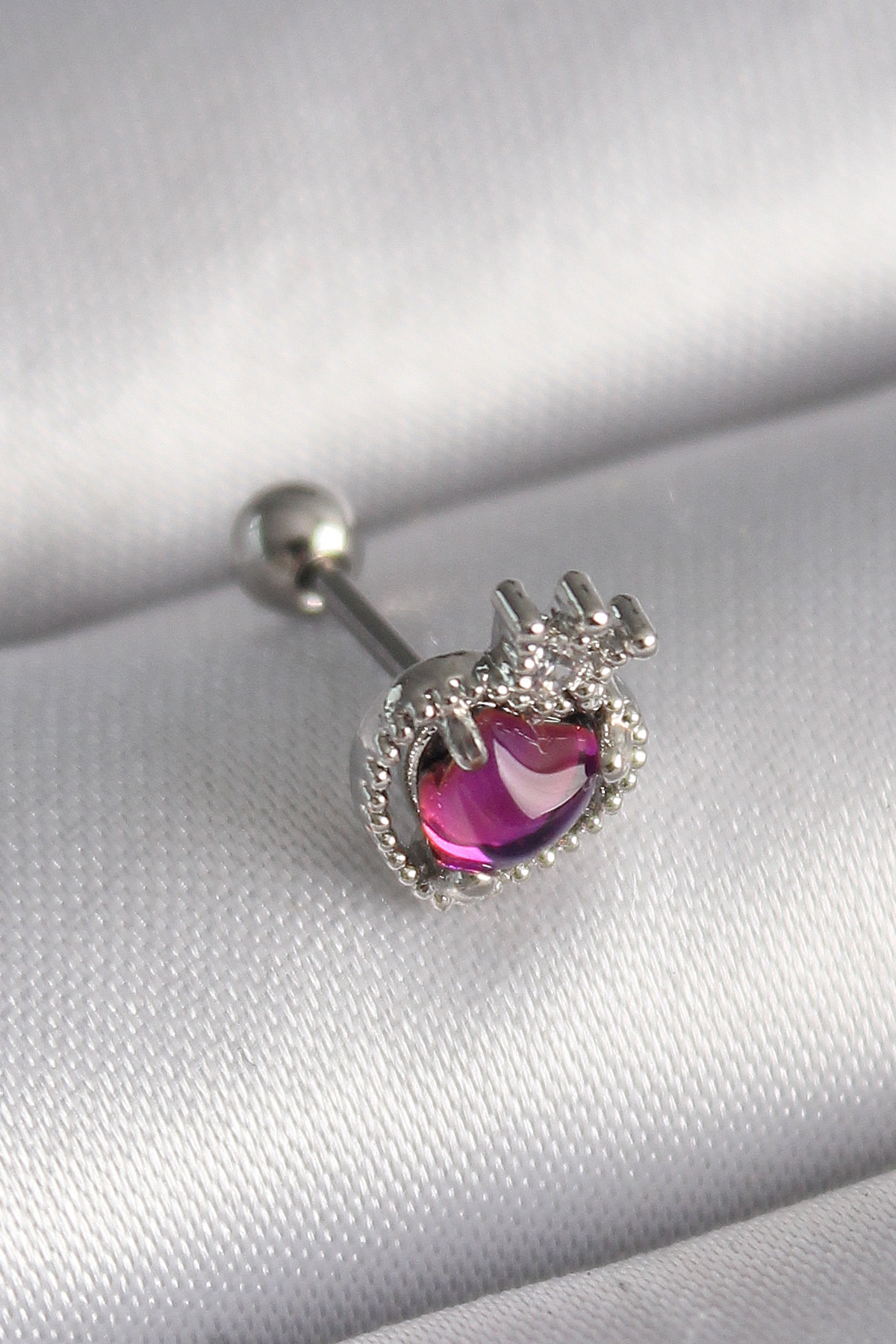 316L Çelik Gümüş Renk Pembe Mineli Kalp Zirkon Taş Detaylı Taç Tragus Piercing 5886 1 316L Çelik Gümüş Renk Pembe Mineli Kalp Zirkon Taş Detaylı Taç Tragus Piercing 5886