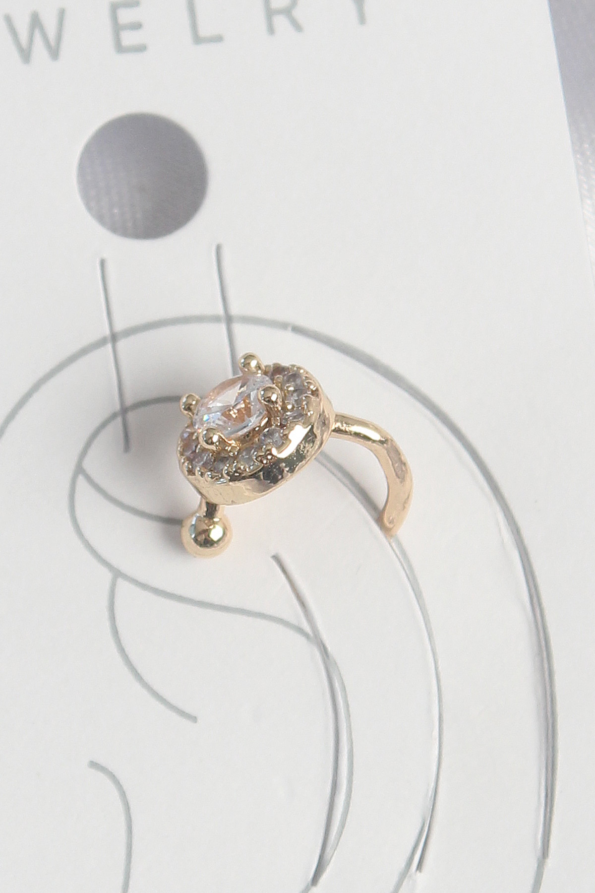Pirinç Gold Renk Zirkon Taşlı Kadın Kıkırdak Küpe 5886 1 Pirinç Gold Renk Zirkon Taşlı Kadın Kıkırdak Küpe 5886