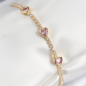 Pirinç Zirkon Taşlı Pembe Kalp Model Gold Renk Kadın Bileklik 5886