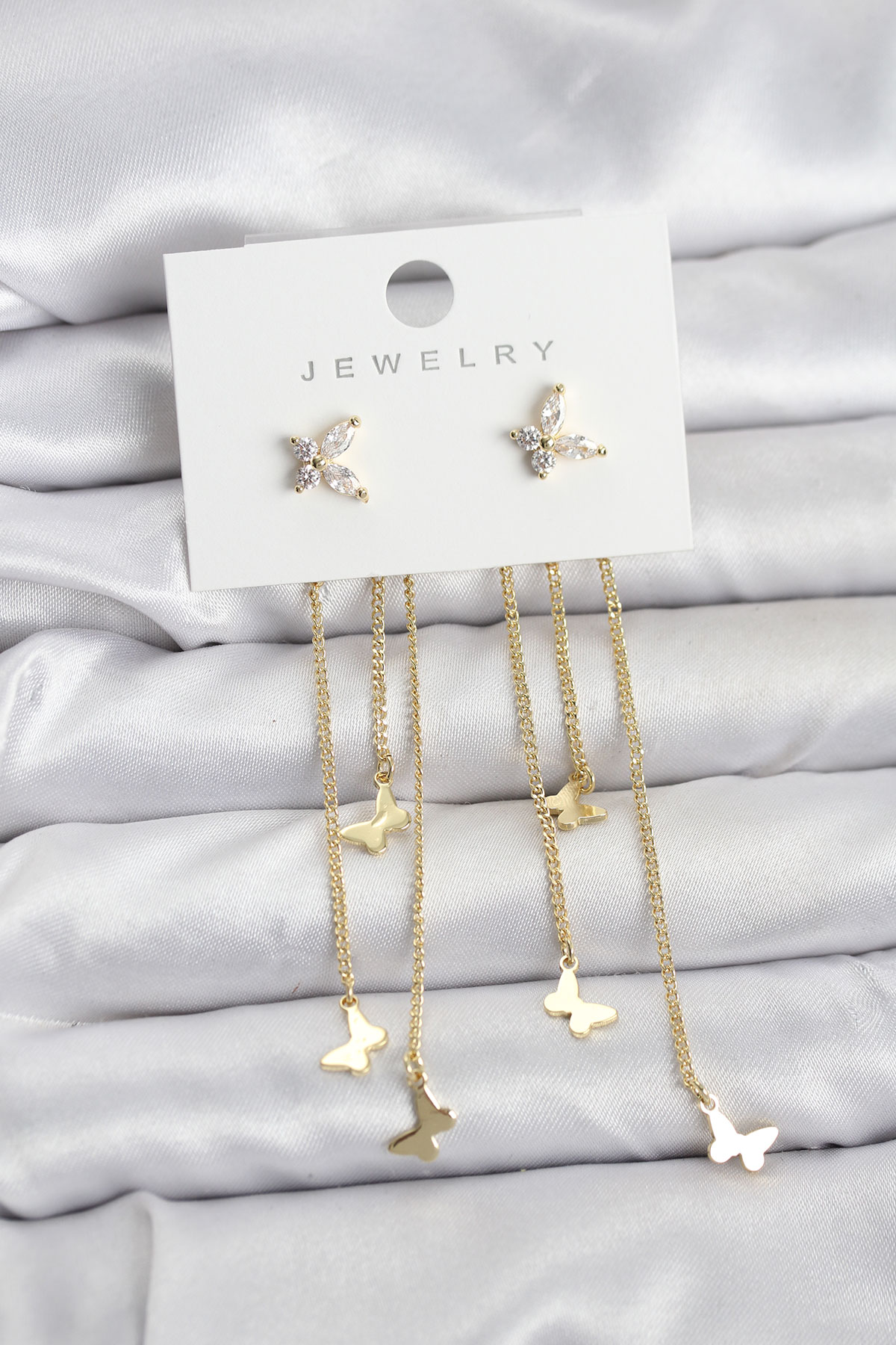 Kelebek Model Gold Renk Pirinç Sallantılı Kadın Küpe 5886 1 Kelebek Model Gold Renk Pirinç Sallantılı Kadın Küpe 5886