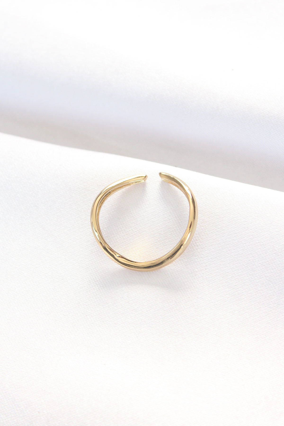 Yassı Gold Renk Ayarlanabilir Yüzük 5886 2 Yassı Gold Renk Ayarlanabilir Yüzük 5886 - Görsel 2