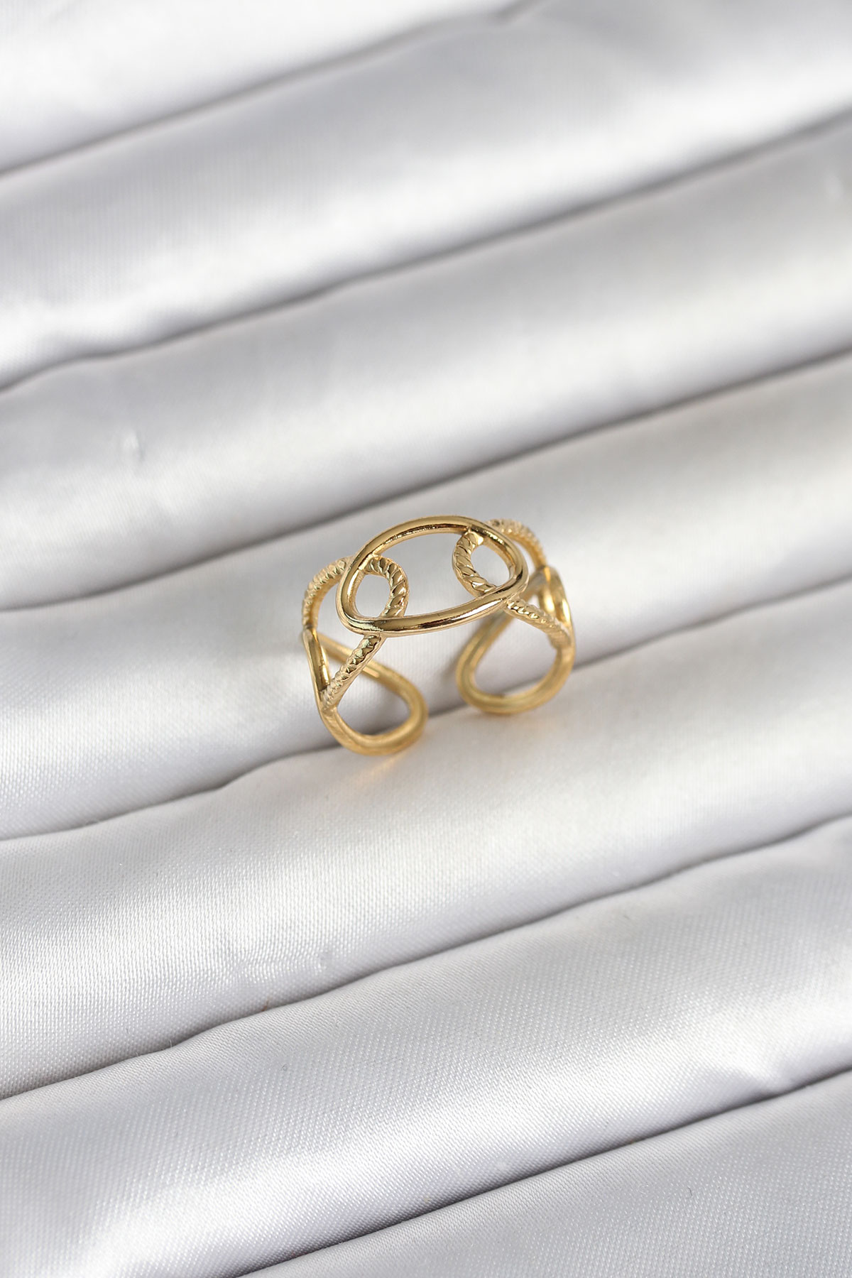 316L Çelik Gold Renk Zincir Model Kadın Yüzük 5886 1 316L Çelik Gold Renk Zincir Model Kadın Yüzük 5886