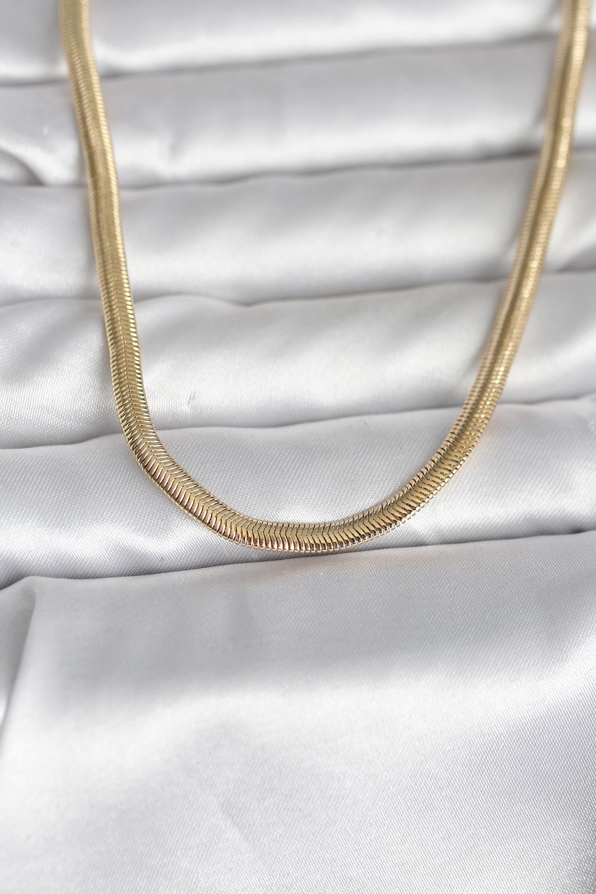 CM 14K Gold Renk Yassı Yılan Zincir Model 45 cm Kadın Kolye 5886 1 CM 14K Gold Renk Yassı Yılan Zincir Model 45 cm Kadın Kolye 5886