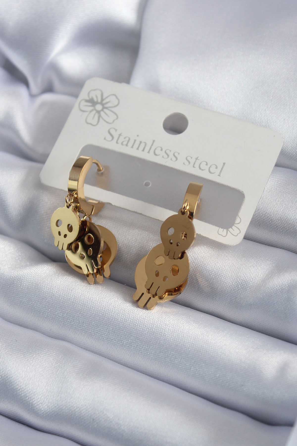 316L Çelik Gold Renk Sallantı Kuru Kafa Model Kadın Küpe 5886 1 316L Çelik Gold Renk Sallantı Kuru Kafa Model Kadın Küpe 5886